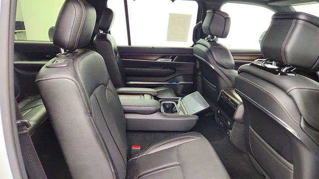 2023 Jeep Grand Wagoneer L 4x4 - 23044391 - 20
