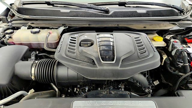 2023 Jeep Grand Wagoneer L 4x4 - 23044391 - 24