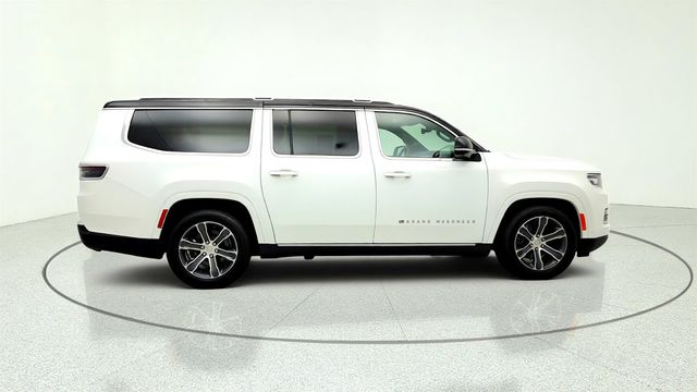 2023 Jeep Grand Wagoneer L 4x4 - 23044391 - 3