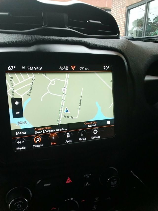 2023 Jeep Renegade Latitude 4x4 - 23031613 - 17