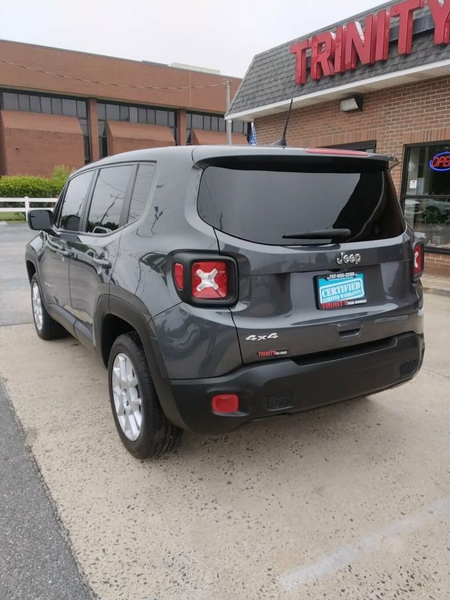 2023 Jeep Renegade Latitude 4x4 - 23031613 - 1