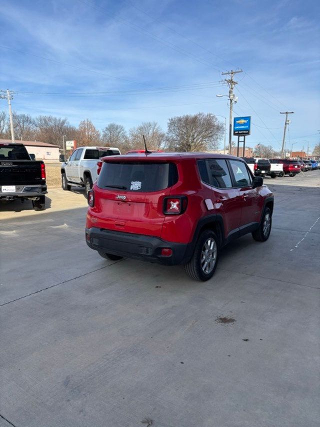 2023 Jeep Renegade Latitude 4x4 - 22981676 - 5