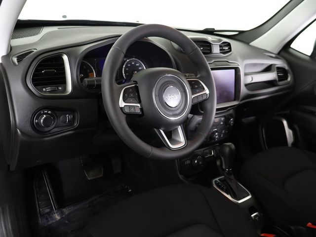 2023 Jeep Renegade Latitude 4x4 - 23061927 - 24