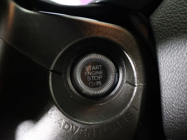 2023 Jeep Renegade Latitude 4x4 - 23061927 - 36