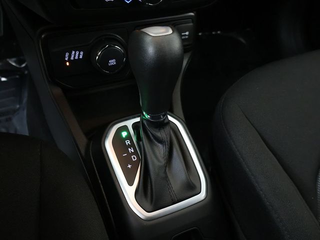 2023 Jeep Renegade Latitude 4x4 - 23061927 - 47