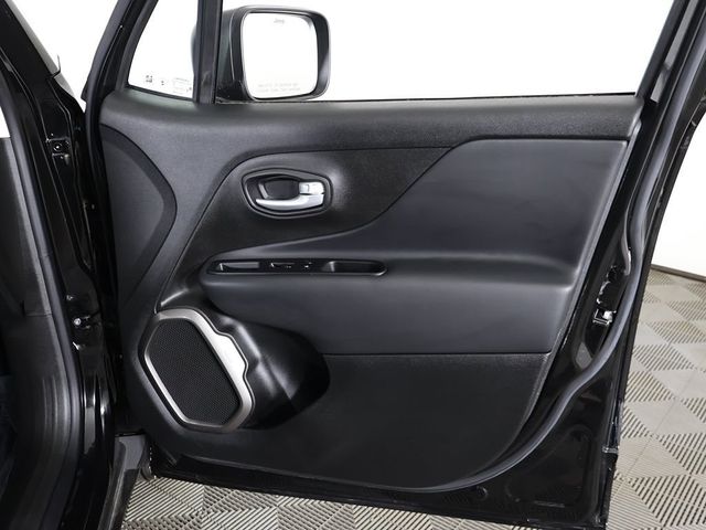 2023 Jeep Renegade Latitude 4x4 - 23078482 - 21