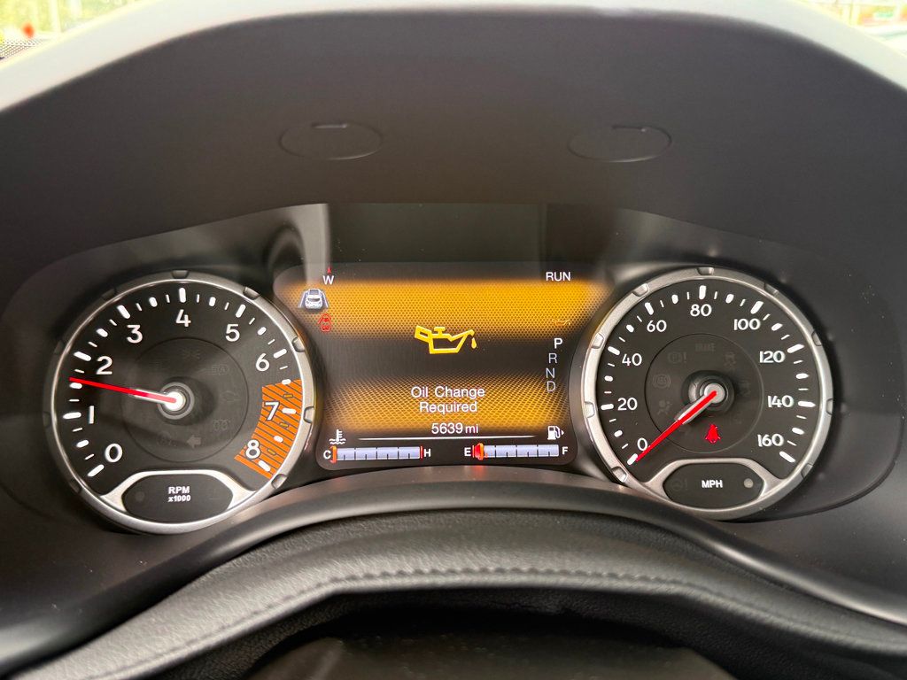 2023 Jeep Renegade Limited 4x4 - 22970907 - 12