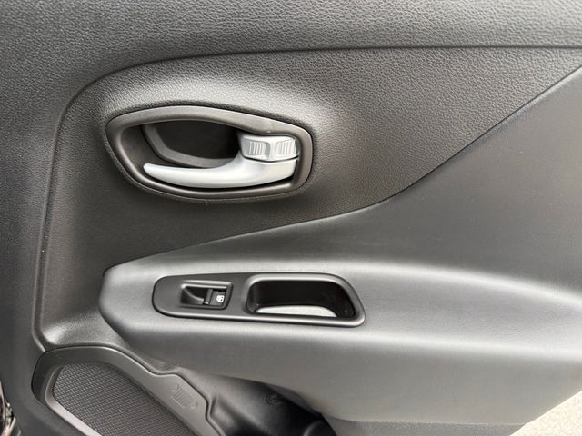 2023 Jeep Renegade Limited 4x4 - 22970907 - 28