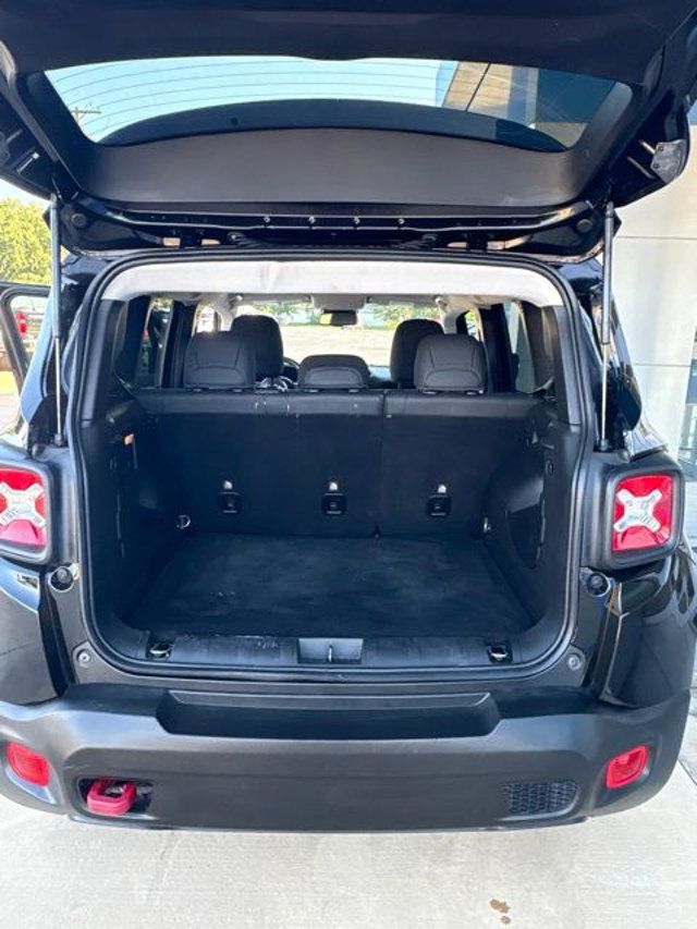 2023 Jeep Renegade Trailhawk 4x4 - 23043389 - 16