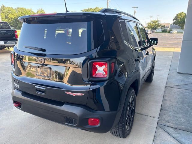 2023 Jeep Renegade Trailhawk 4x4 - 23043389 - 3