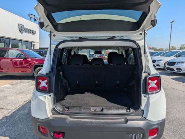 2023 Jeep Renegade Trailhawk 4x4 - 23007229 - 8