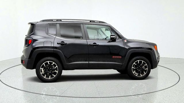 2023 Jeep Renegade Trailhawk 4x4 - 23089238 - 3