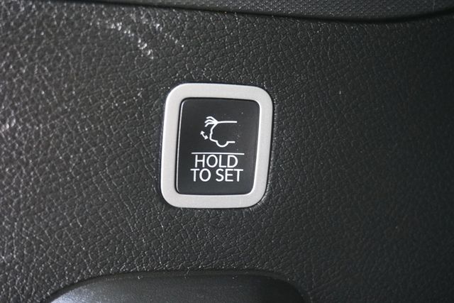 2023 Jeep Wagoneer 4x2 - 22984629 - 26