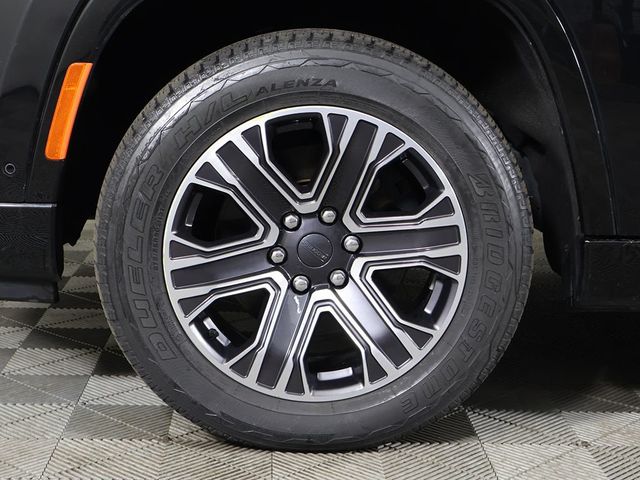 2023 Jeep Wagoneer 4x4 - 23075116 - 27