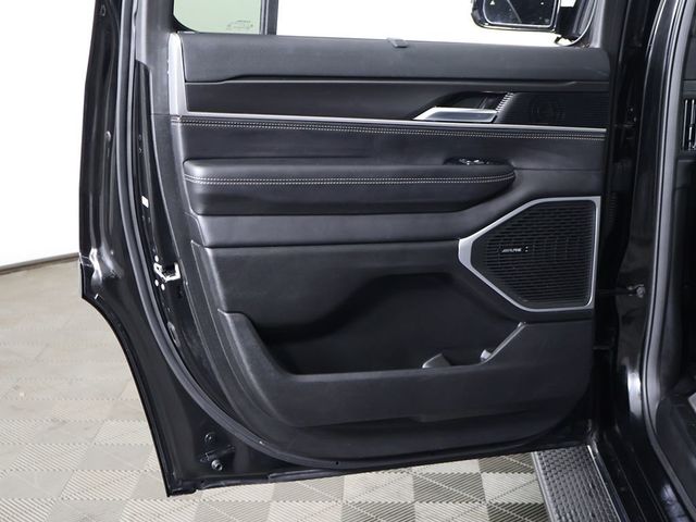 2023 Jeep Wagoneer 4x4 - 23075116 - 30