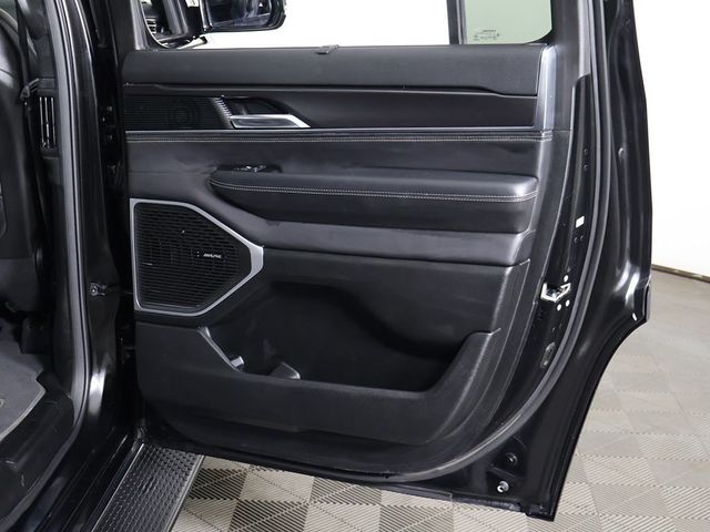 2023 Jeep Wagoneer 4x4 - 23075116 - 31