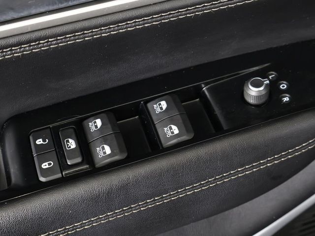 2023 Jeep Wagoneer 4x4 - 23075116 - 46