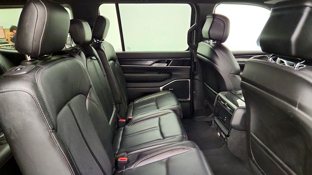 2023 Jeep Wagoneer 4x4 - 23047336 - 20