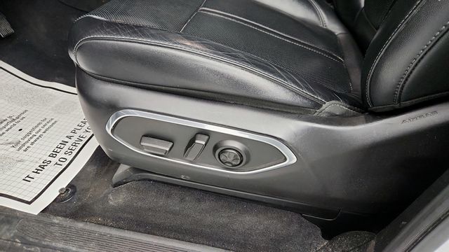 2023 Jeep Wagoneer 4x4 Premium Group - 22956558 - 11