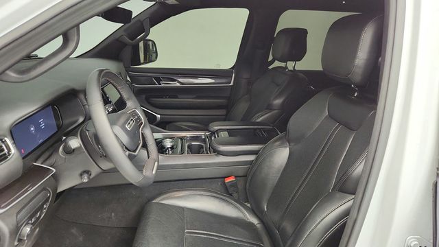 2023 Jeep Wagoneer 4x4 Premium Group - 22956558 - 17