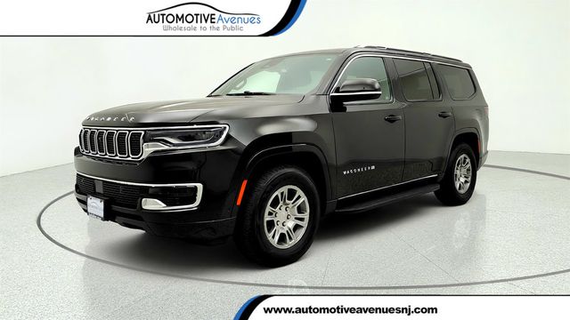 2023 Jeep Wagoneer 4x4 w/ Convenience Group & 5.7L V8 eTorque - 23032253 - 0