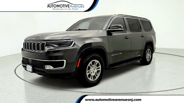 2023 Jeep Wagoneer 4x4 w/ Front Passenger Interactive Display - 23055675 - 0