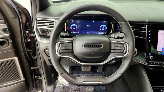 2023 Jeep Wagoneer 4x4 w/ Front Passenger Interactive Display - 23055675 - 12