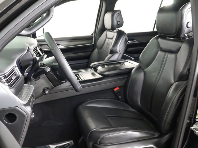 2023 Jeep Wagoneer Series II - 23021007 - 30