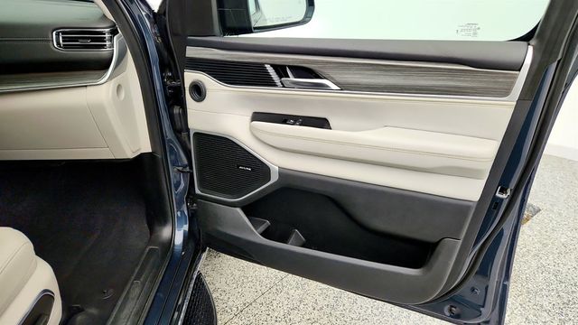 2023 Jeep Wagoneer Series II 4x4 w/ Convenience & Premium Groups - 23028045 - 27