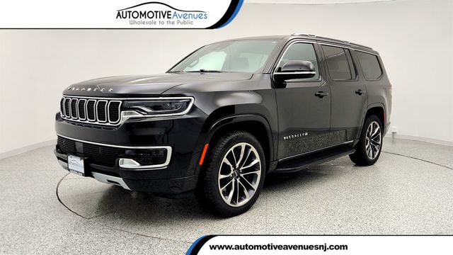 2023 Jeep Wagoneer Series II 4x4 with Premium Group & Seating for Seven - 22971711 - 0