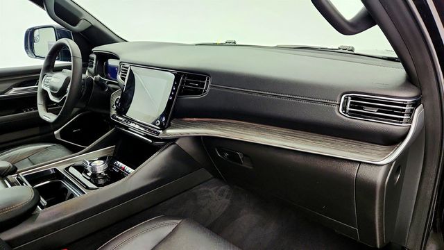 2023 Jeep Wagoneer Series II 4x4 with Premium Group & Seating for Seven - 22971711 - 24