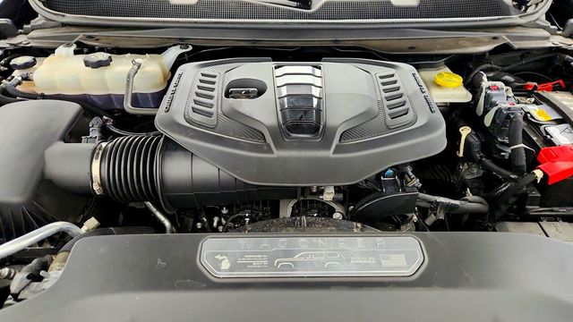 2023 Jeep Wagoneer Series II 4x4 with Premium Group & Seating for Seven - 22971711 - 26