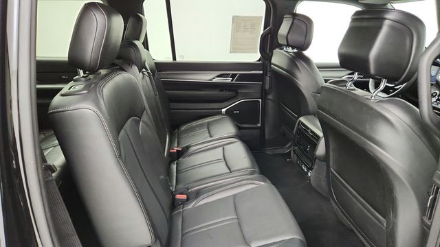 2023 Jeep Wagoneer Series II Carbide 4x4 - 22941519 - 23