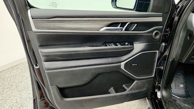 2023 Jeep Wagoneer Series III 4x4 - 23043027 - 9
