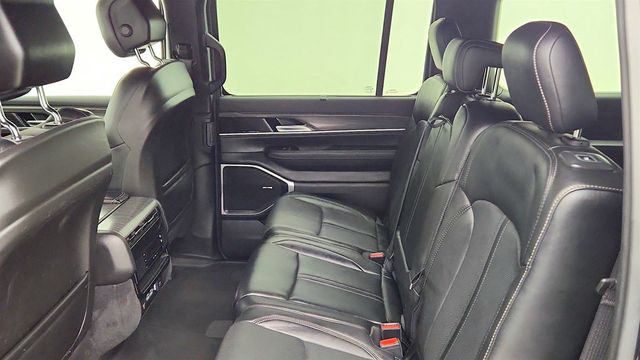 2023 Jeep Wagoneer Series III 4x4 - 23043027 - 19