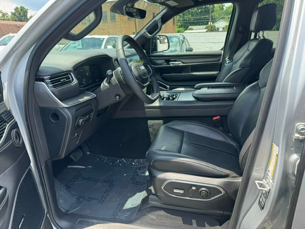 2023 Jeep Wagoneer L MSRP$73725/4X4/WagoneerL/Series2/Heated&CooledSeats/NAV - 22881039 - 8