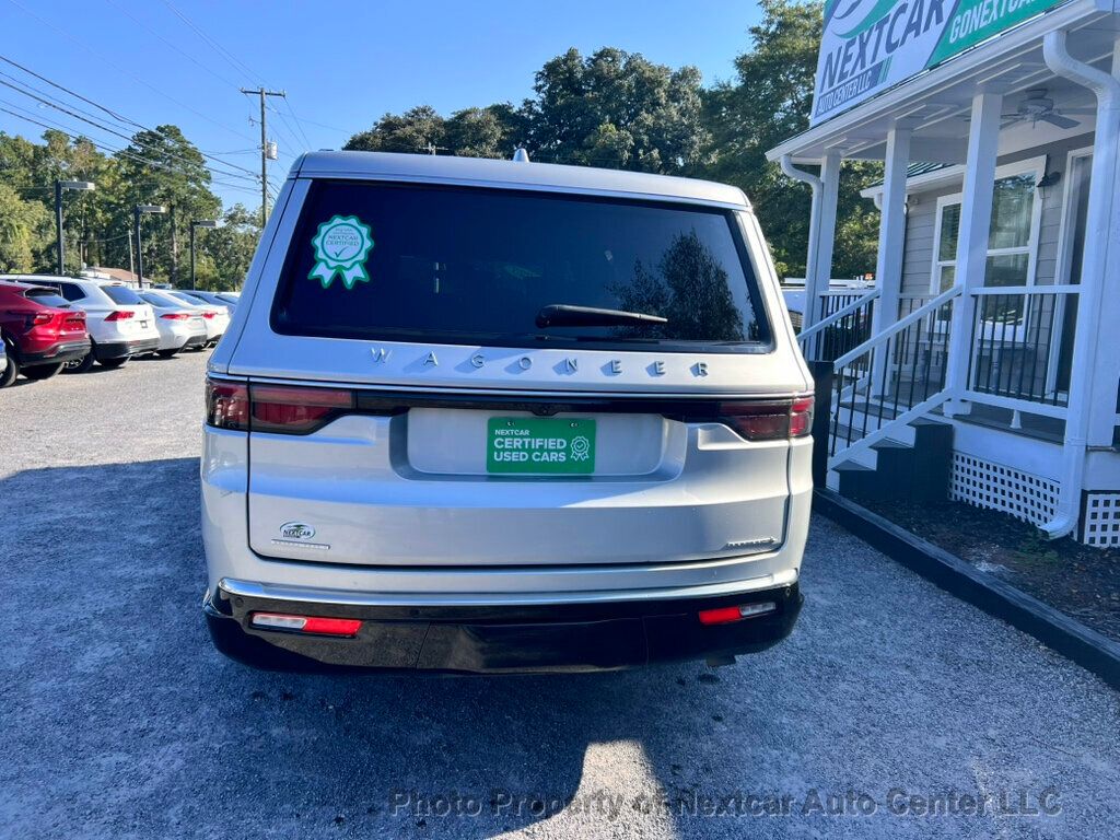 2023 Jeep Wagoneer L Series II photo 4