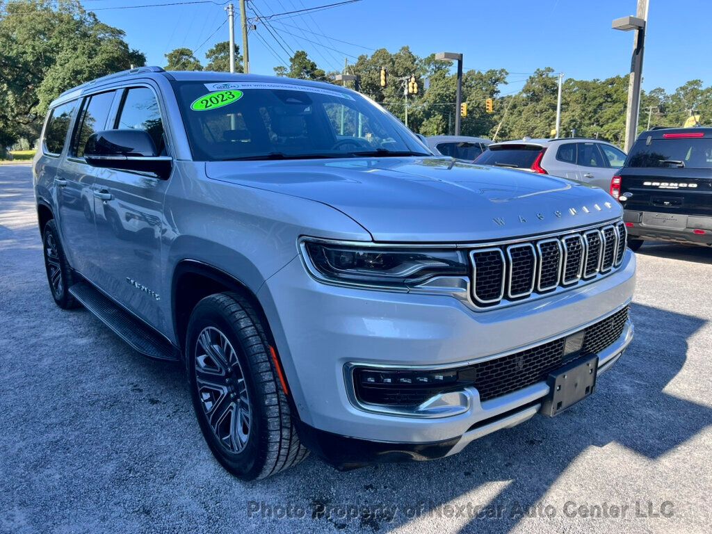 2023 Jeep Wagoneer L Series II photo 7