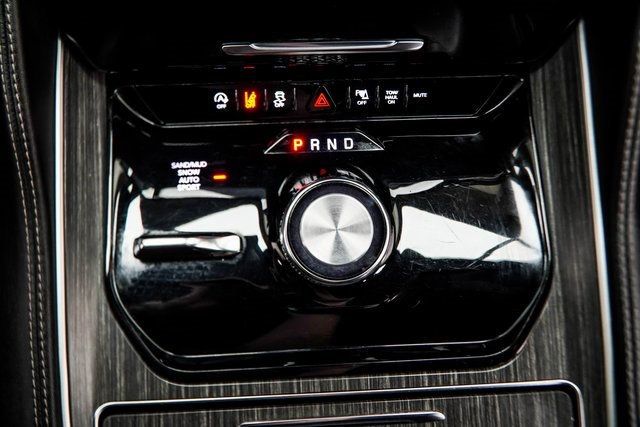 2023 Jeep Wagoneer L Series II - 22910003 - 21