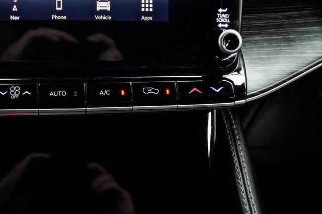 2023 Jeep Wagoneer L Series II - 22910003 - 23