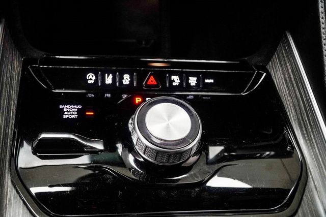 2023 Jeep Wagoneer L Series II - 22910299 - 17