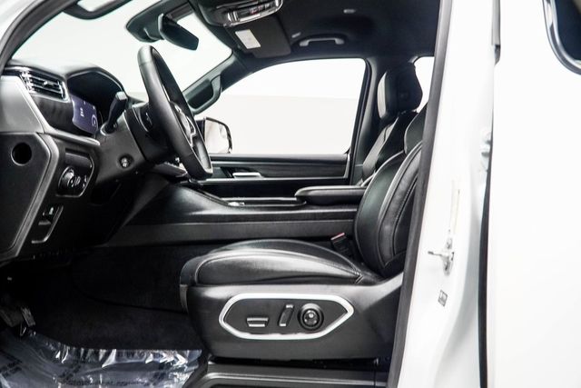 2023 Jeep Wagoneer L Series II - 22910299 - 33