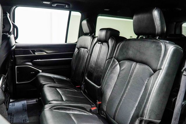 2023 Jeep Wagoneer L Series II - 22910299 - 36