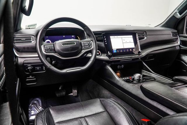 2023 Jeep Wagoneer L Series II - 22910299 - 4