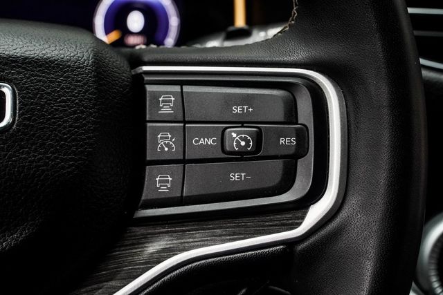 2023 Jeep Wagoneer L Series II - 22960879 - 24