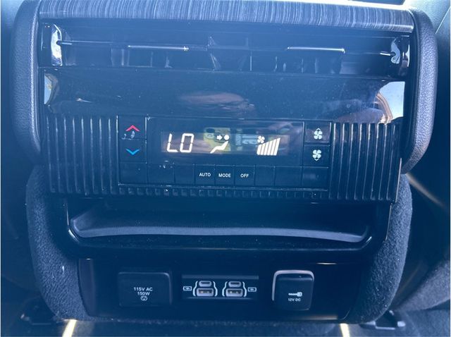 2023 Jeep Wagoneer L SERIES II NAVIGATION BACK UP CAMERA THIRD ROW SEAT - 23091706 - 36