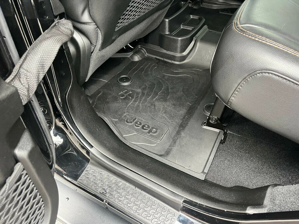 2023 Jeep Wrangler 392 Hemi Wrangler JL 4x4 - 23019073 - 27
