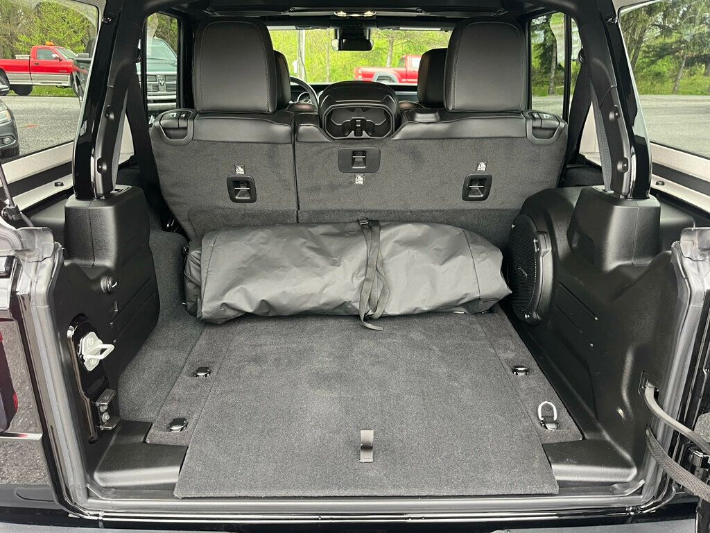 2023 Jeep Wrangler 392 Hemi Wrangler JL 4x4 - 23019073 - 33