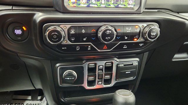 2023 Jeep Wrangler Freedom 2 Door 4x4 *Ltd Avail* - 23039541 - 16