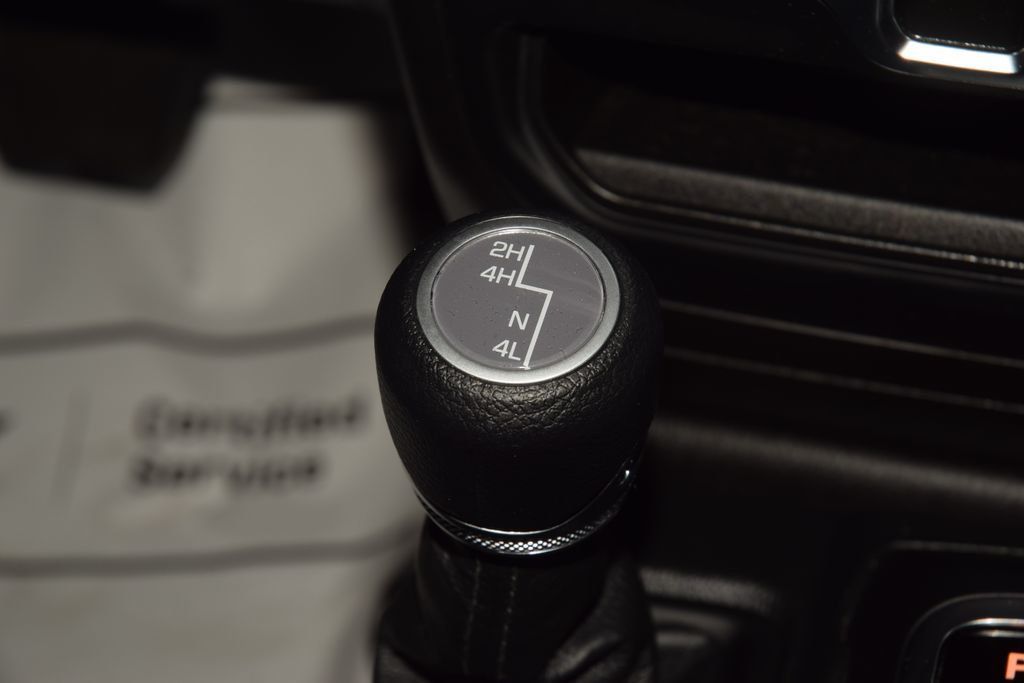 2023 Jeep Wrangler High Tide - 23071427 - 30